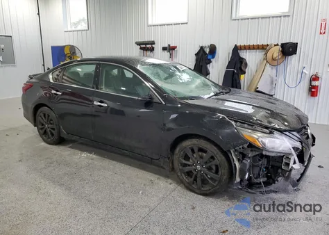 2018 Nissan Altima 2.5 z USA, uszkodzony, nr VIN 1N4AL3AP0JC283773